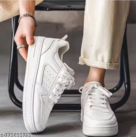 Classic All-White Streetwear Sneakers
